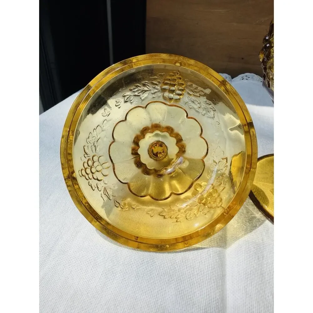 Unmarked beautiful vintage